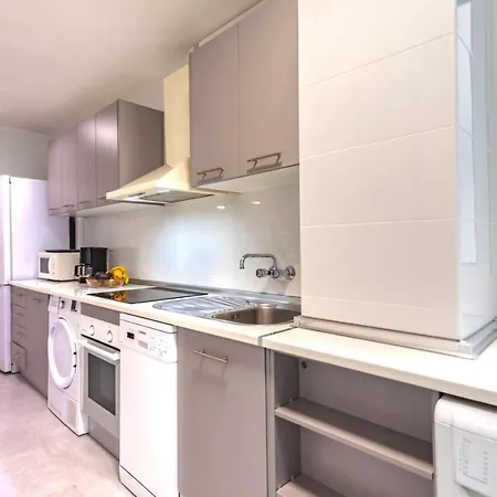 Apartment Playa Malagueta-canovas, 8 Personas *